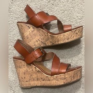 Brown strapy worn once wedges